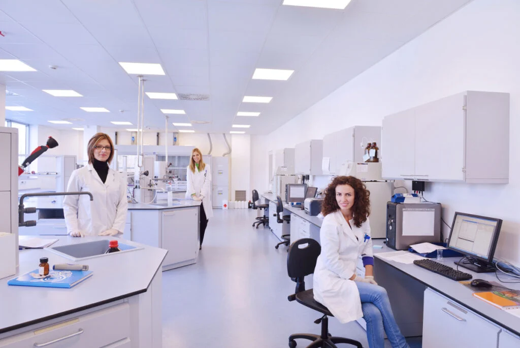 pomiary elektromagnetyczne laboratorium
