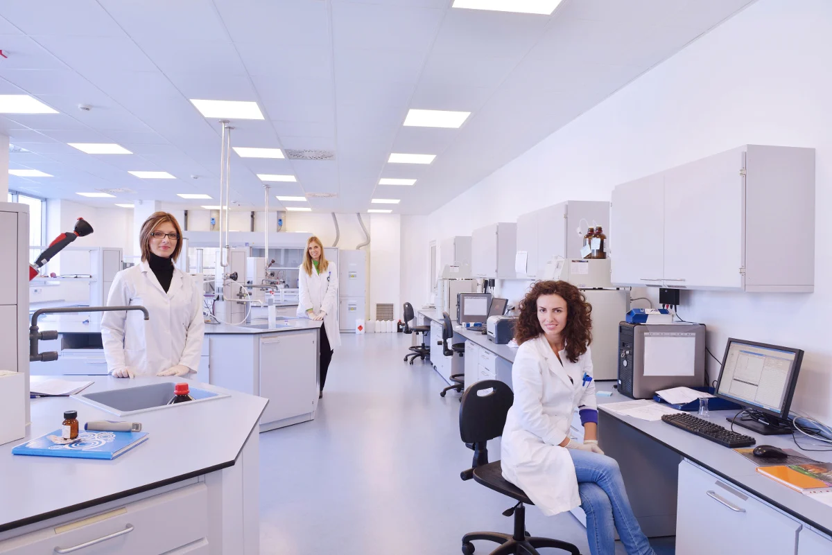 pomiary elektromagnetyczne laboratorium