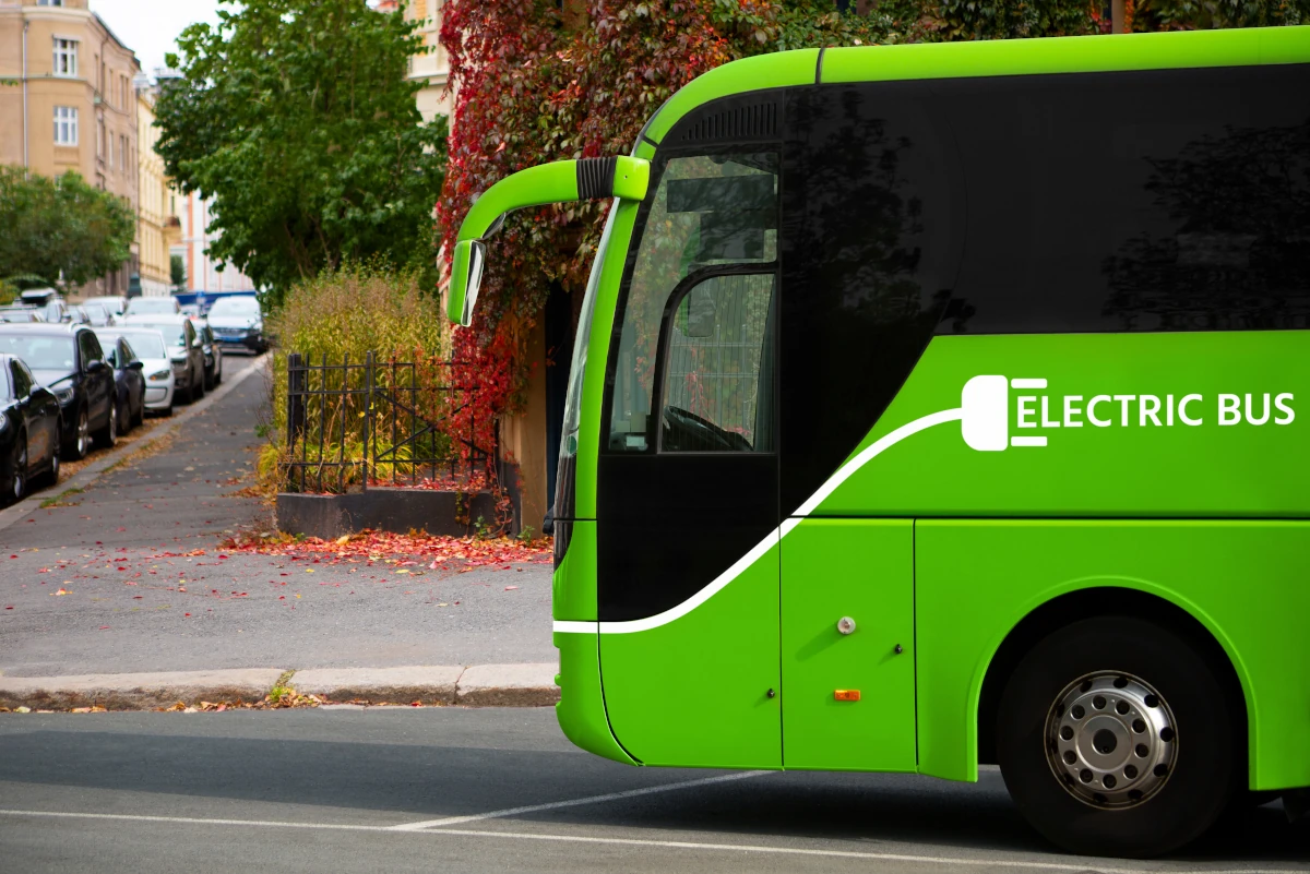 Natężenie pola elektromagnetycznego w transporcie publicznym